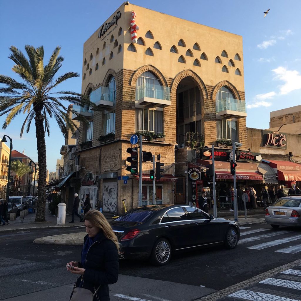 Tel Aviv - Photo by Olga de Benoist